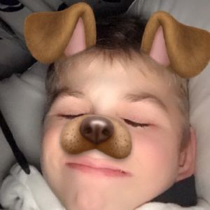 Meet your Posher, Carter